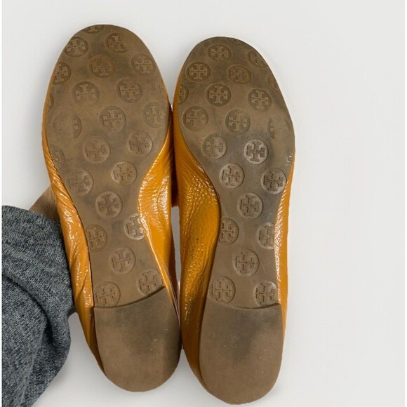 Tory Burch Orange Leather Logo 'Reva' Ballerina Flat MELON COLOR 10.5 M - Picture 8 of 9